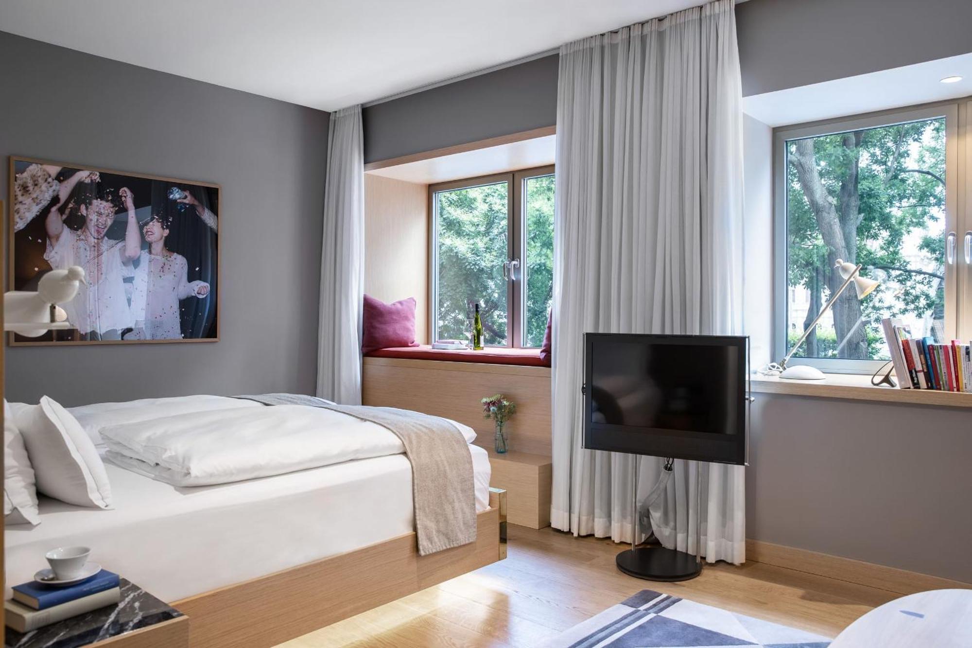 The Guesthouse Вена Экстерьер фото A room at the hotel