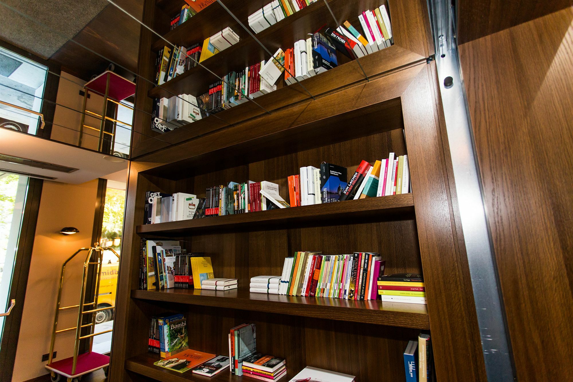 The Guesthouse Вена Экстерьер фото Library